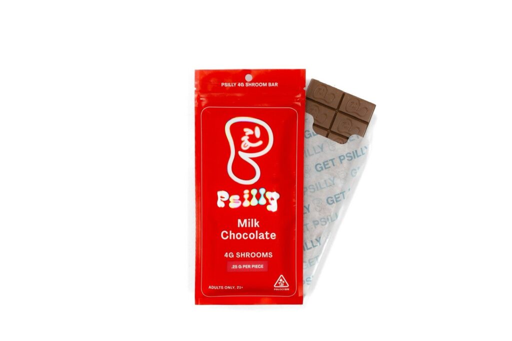 Psilly Milk Chocolate Bar with smooth mushroom infusion