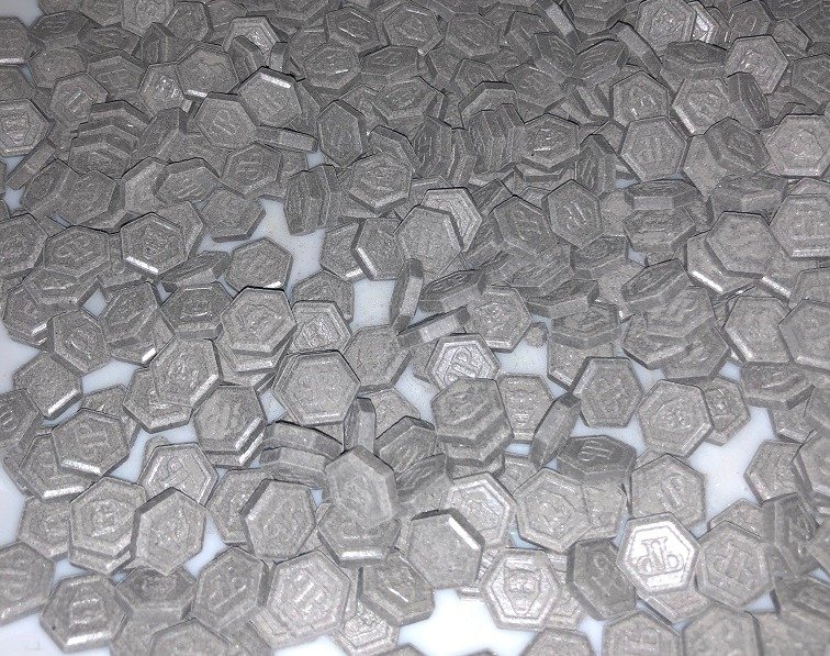 Buy Philipp Plein (qp Skull) ecstasy pill online - Image 2