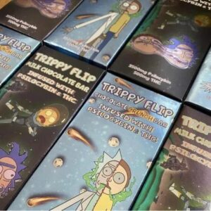 Trippy Flip Chocolate Crunch Bar for edible psilocybin experience in USA, Canada, Australia