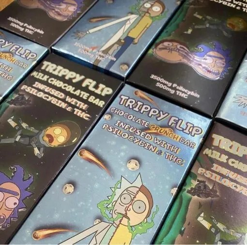 Trippy Flip Chocolate Crunch Bar for edible psilocybin experience in USA, Canada, Australia